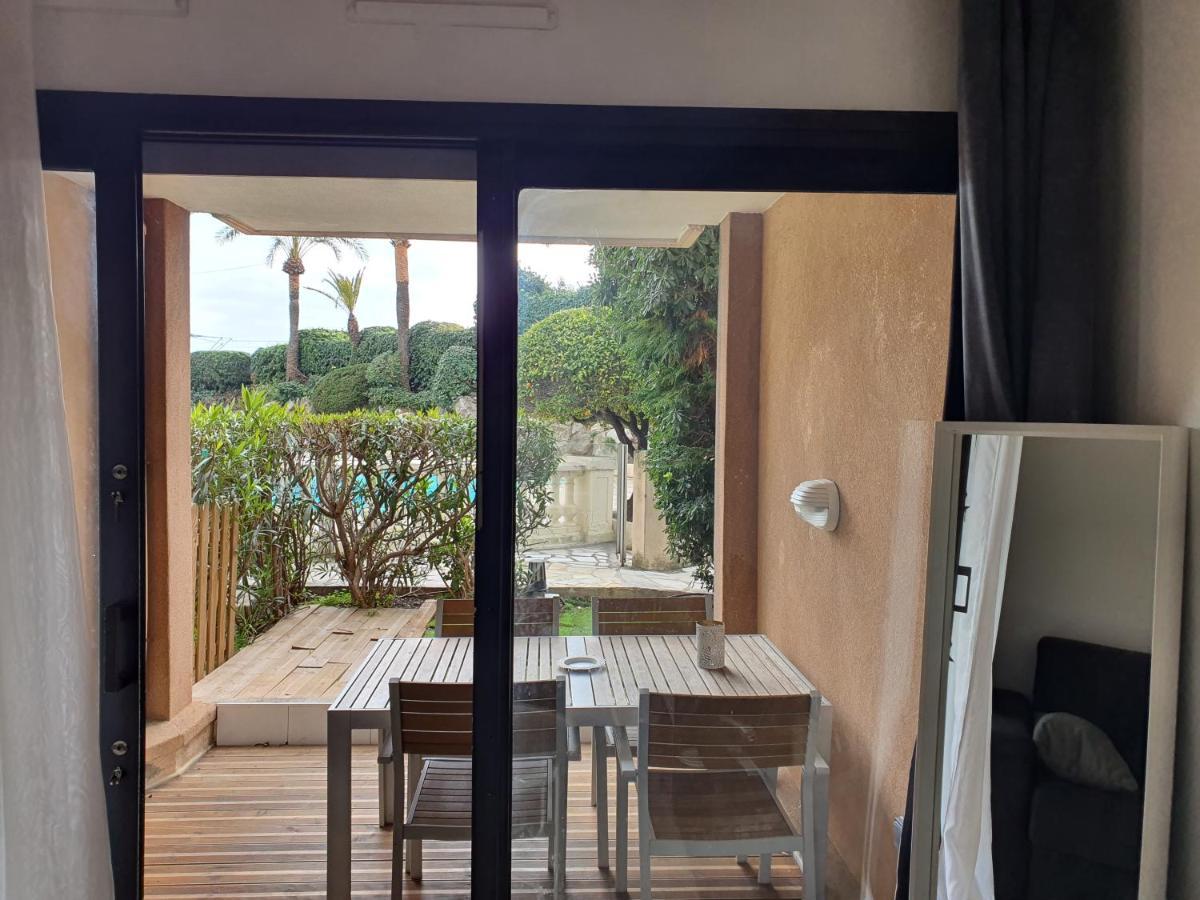 Cyrnos Apartment Cannes Bagian luar foto