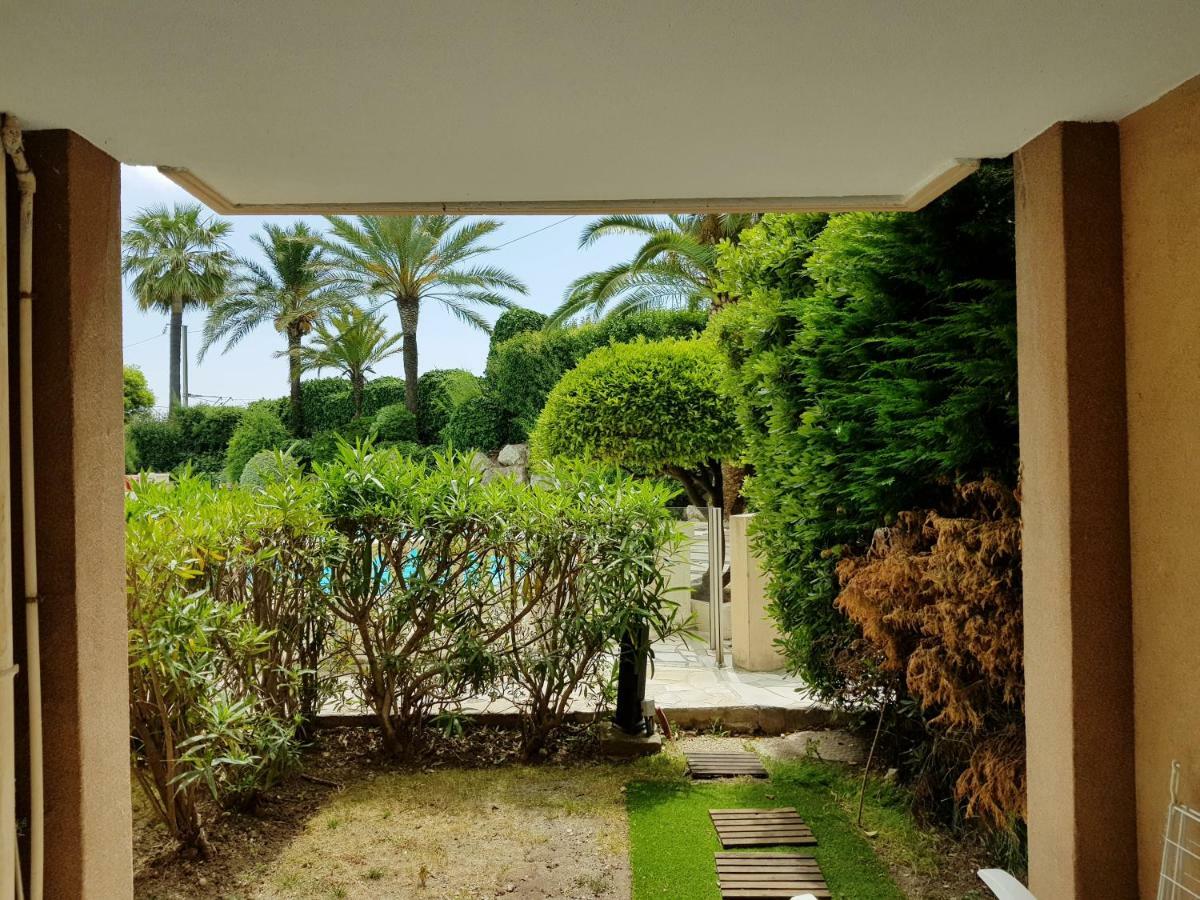 Cyrnos Apartment Cannes Bagian luar foto